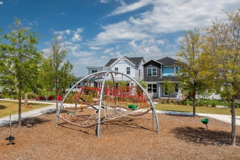 Casa en venta en Orlando, Florida, 4 dormitorios, 244.43 m2 № 1844796 - foto 24