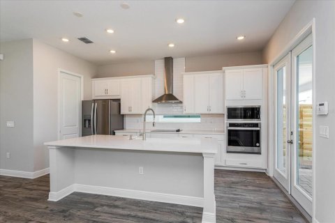 Casa en venta en Orlando, Florida, 4 dormitorios, 244.43 m2 № 1844796 - foto 9