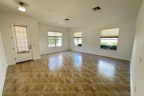 House in Tampa, Florida 4 bedrooms, 218.23 sq.m. № 2129873 - photo 17
