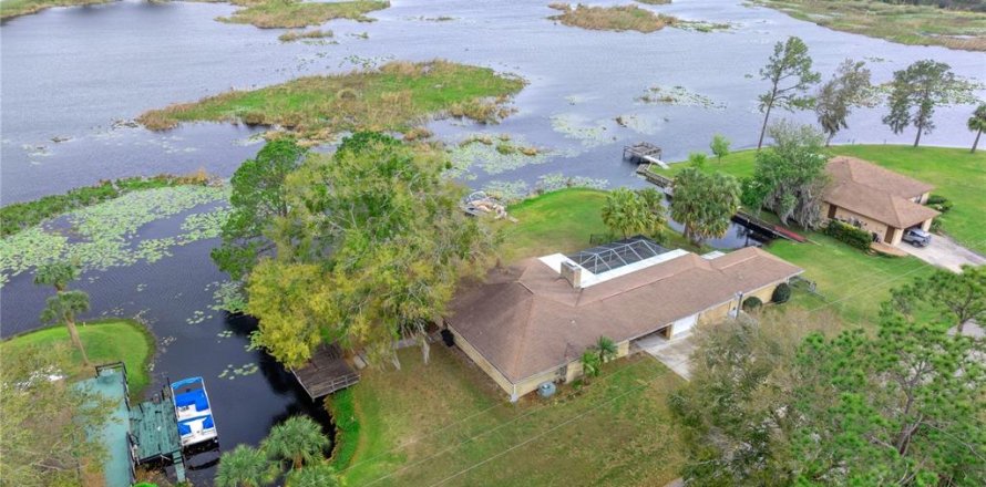 Casa en Summerfield, Florida 3 dormitorios, 212.19 m2 № 1576501