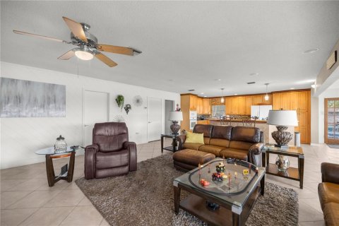 Villa ou maison à vendre à Summerfield, Floride: 3 chambres, 212.19 m2 № 1576501 - photo 10