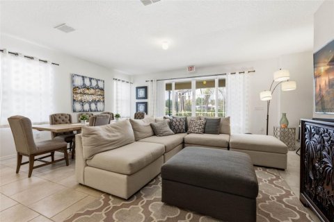 Adosado en venta en Davenport, Florida, 5 dormitorios, 228.54 m2 № 2203769 - foto 10