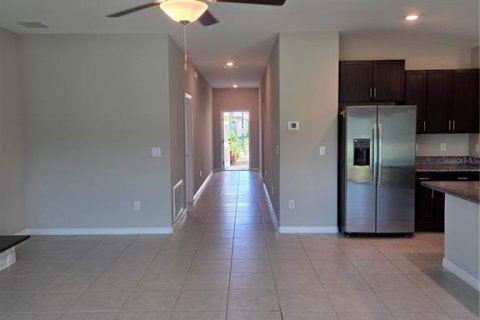 House in Ruskin, Florida 4 bedrooms, 179.77 sq.m. № 2148921 - photo 7