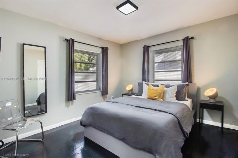 Снять в аренду виллу или дом в Майами, Флорида 3 спальни, 120.77м2, № 2005113 - фото 22