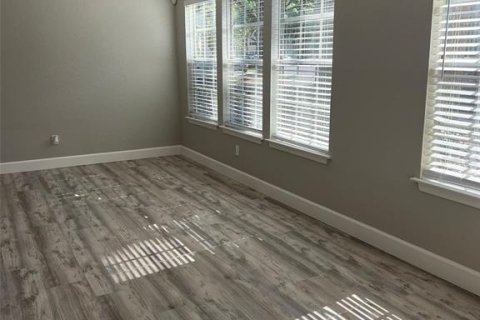 Copropriété à louer à Orlando, Floride: 2 chambres, 77.02 m2 № 1905203 - photo 2