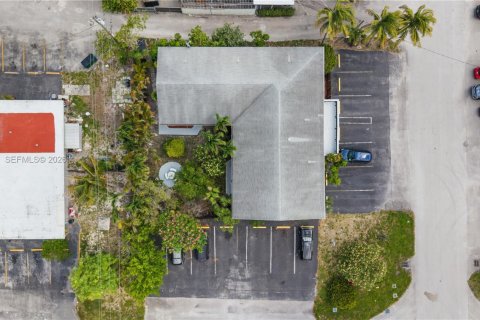 Снять в аренду квартиру в Форт-Лодердейл, Флорида 1 спальня, 485.51м2, № 2006415 - фото 11