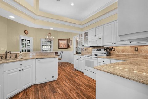 Villa ou maison à vendre à Lakeland, Floride: 5 chambres, 234.49 m2 № 2401208 - photo 14