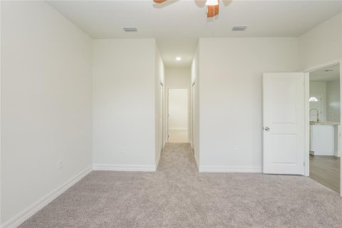 Casa en venta en Poinciana, Florida, 4 dormitorios, 163.32 m2 № 1791898 - foto 11