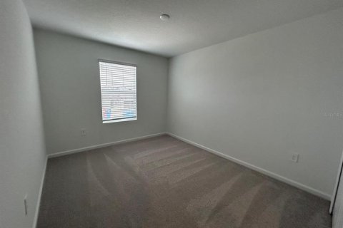 House in Kissimmee, Florida 4 bedrooms, 174.56 sq.m. № 1793948 - photo 18