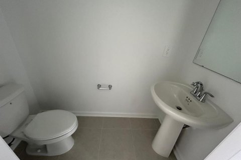 House in Kissimmee, Florida 4 bedrooms, 174.56 sq.m. № 1793948 - photo 6