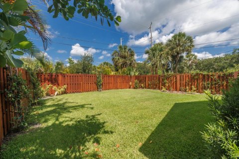 Villa ou maison à vendre à Hobe Sound, Floride: 3 chambres, 168.8 m2 № 2187143 - photo 28