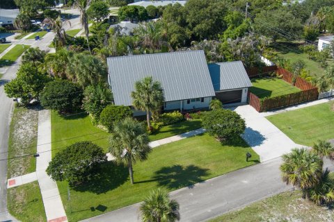 Villa ou maison à vendre à Hobe Sound, Floride: 3 chambres, 168.8 m2 № 2187143 - photo 6