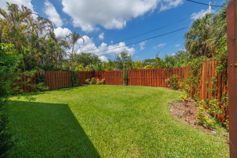 Villa ou maison à vendre à Hobe Sound, Floride: 3 chambres, 168.8 m2 № 2187143 - photo 30