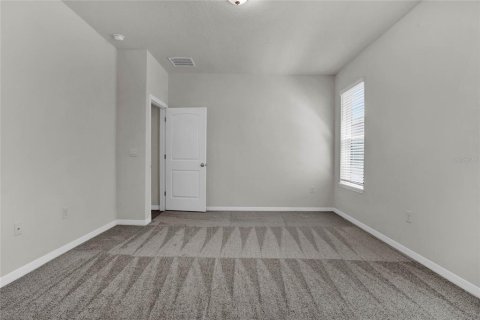 House in Winter Garden, Florida 3 bedrooms, 188.31 sq.m. № 1834722 - photo 17