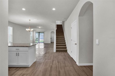 House in Winter Garden, Florida 3 bedrooms, 188.31 sq.m. № 1834722 - photo 2