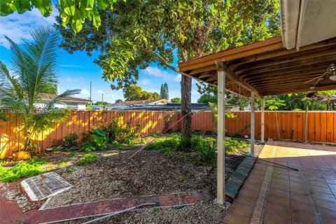 Купить виллу или дом в Майами, Флорида 4 спальни, 144.28м2, № 1995390 - фото 20