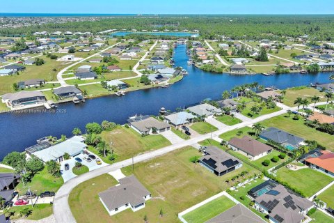 Land in Cape Coral, Florida № 2158448 - photo 28