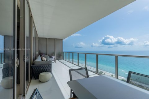 Condo à Bal Harbour, Floride, 2 chambres  № 2018712