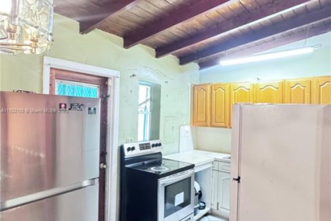 Villa ou maison à vendre à Miami, Floride: 3 chambres, 121.98 m2 № 1976022 - photo 6