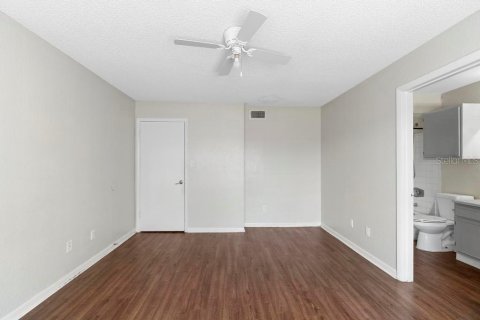 Copropriété à vendre à Orlando, Floride: 3 chambres, 106.84 m2 № 1609466 - photo 17