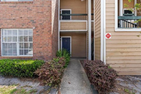 Copropriété à vendre à Orlando, Floride: 3 chambres, 106.84 m2 № 1609466 - photo 1