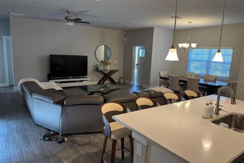 Casa en alquiler en Port Charlotte, Florida, 3 dormitorios, 151.71 m2 № 1649326 - foto 4