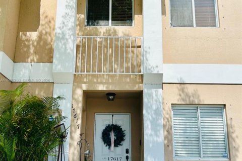 Купить таунхаус в Майами, Флорида 3 спальни, 122.54м2, № 2020160 - фото 19