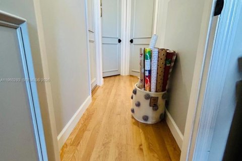 Купить таунхаус в Майами, Флорида 3 спальни, 122.54м2, № 2020160 - фото 17