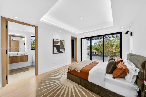 Купить виллу или дом в Майами, Флорида 4 спальни, № 2050930 - фото 30