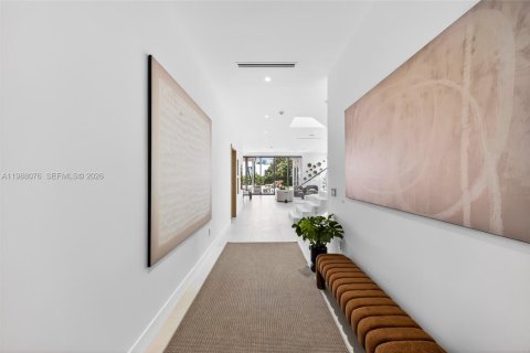 Купить виллу или дом в Майами, Флорида 4 спальни, № 2050930 - фото 4