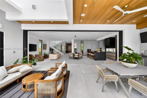 Купить виллу или дом в Майами, Флорида 4 спальни, № 2050930 - фото 14