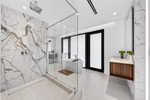 Купить виллу или дом в Майами, Флорида 4 спальни, № 2050930 - фото 29