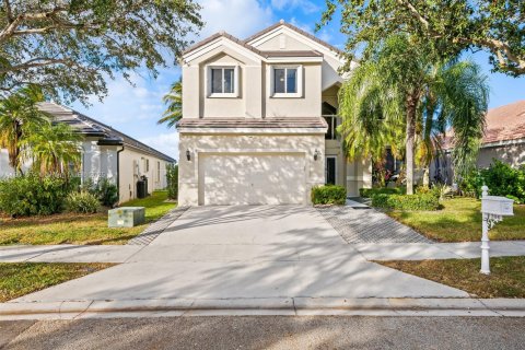 Villa ou maison à vendre à Weston, Floride: 5 chambres, 247.96 m2 № 1953566 - photo 3