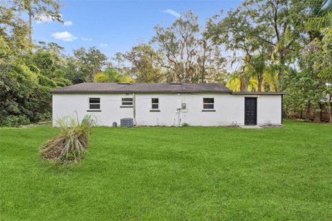 House in Sanford, Florida 4 bedrooms, 139.35 sq.m. № 1900208 - photo 18