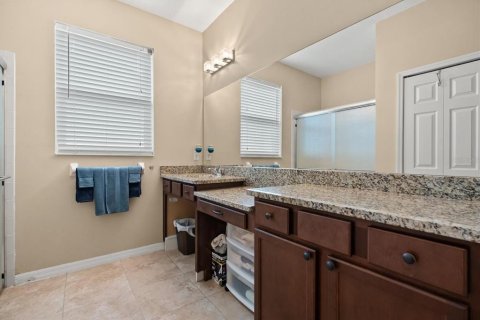Casa en venta en Orlando, Florida, 4 dormitorios, 238.02 m2 № 1517545 - foto 28