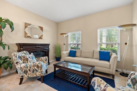 Casa en venta en Orlando, Florida, 4 dormitorios, 238.02 m2 № 1517545 - foto 4