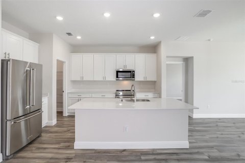 Casa en venta en Ocala, Florida, 3 dormitorios, 184.41 m2 № 1508425 - foto 2