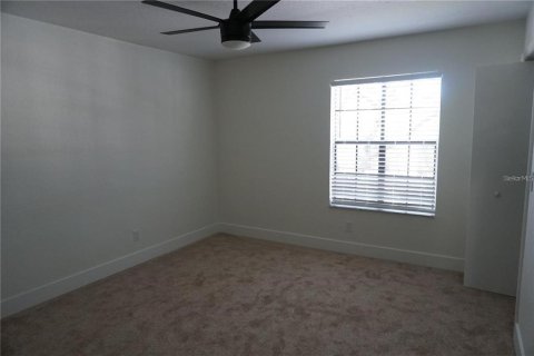 Townhouse in Clearwater, Florida 2 bedrooms, 104.05 sq.m. № 2204659 - photo 16