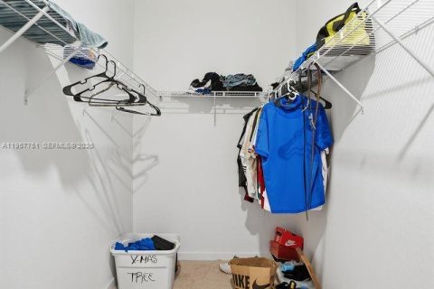 Touwnhouse à louer à Pompano Beach, Floride: 3 chambres, 148.36 m2 № 2023395 - photo 16