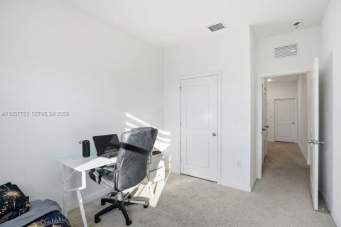 Touwnhouse à louer à Pompano Beach, Floride: 3 chambres, 148.36 m2 № 2023395 - photo 19