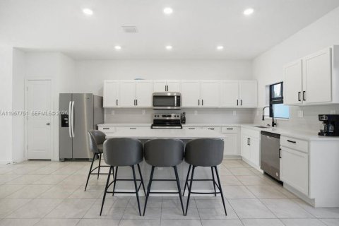 Touwnhouse à louer à Pompano Beach, Floride: 3 chambres, 148.36 m2 № 2023395 - photo 5