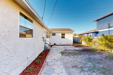 Villa ou maison à vendre à Saint Petersburg, Floride: 2 chambres, 92.72 m2 № 1547229 - photo 25