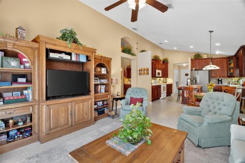 House in Leesburg, Florida 3 bedrooms, 237.64 sq.m. № 1917605 - photo 21