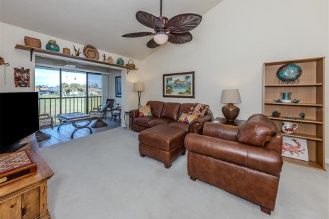 Condo in Venice, Florida, 2 bedrooms  № 1918167 - photo 5