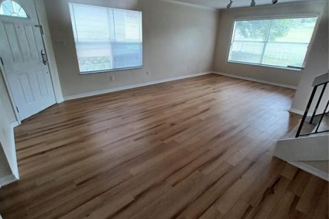 Casa en venta en Orlando, Florida, 3 dormitorios, 119.29 m2 № 1911793 - foto 12