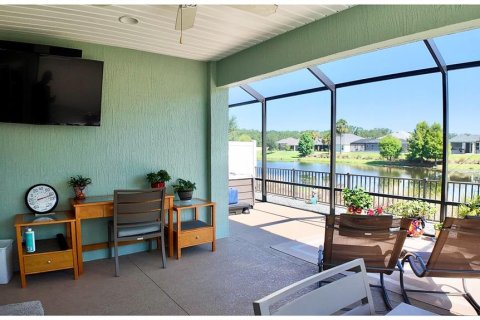 House in The Villages, Florida 3 bedrooms, 137.87 sq.m. № 1851226 - photo 22