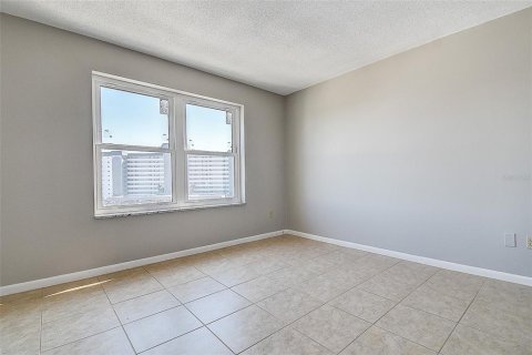 Купить кондоминиум в Сент-Питерсберг, Флорида 5 комнат, 109.16м2, № 2233690 - фото 21