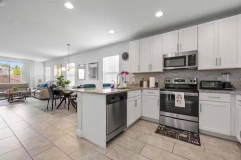 Adosado en alquiler en Kissimmee, Florida, 3 dormitorios, 128.11 m2 № 2104052 - foto 24