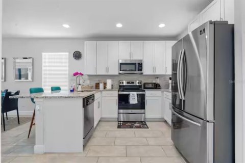 Adosado en alquiler en Kissimmee, Florida, 3 dormitorios, 128.11 m2 № 2104052 - foto 19