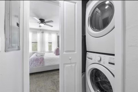 Adosado en alquiler en Kissimmee, Florida, 3 dormitorios, 128.11 m2 № 2104052 - foto 11